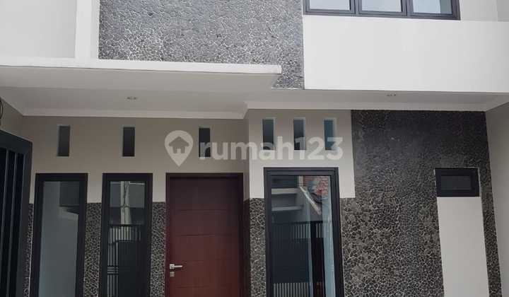 Rumah Minimalis di Tebet Dalam 
