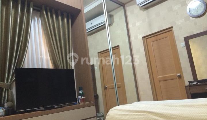 Rumah Minimalis Dekat Jalan Besar di Tebet 2