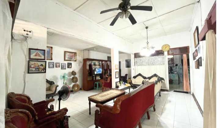 Rumah Dekat Taman Ecopark Tebet 2