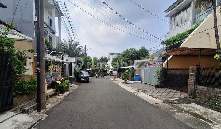 Good Priced House in Bier Complex South Jakarta Good Priced House in Bier Complex South Jakarta