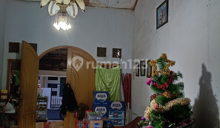 Land Calculation House, Strategic location, near 2-car road in Tebet Land Calculation House, Strategic location, near 2-car road in Tebet