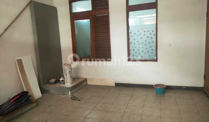 Rumah Butuh Renovasi di Turangga lt 170, hadap Selatan 9