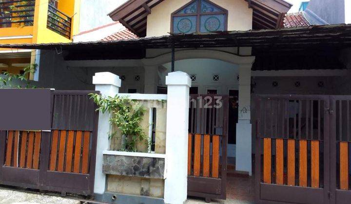 Rumah Bagus Dan Nyaman Di Antapani Bandung 2