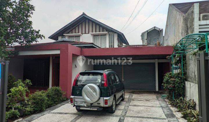 Rumah 2 Lantai Bagus di Setra Sari, Bandung 1