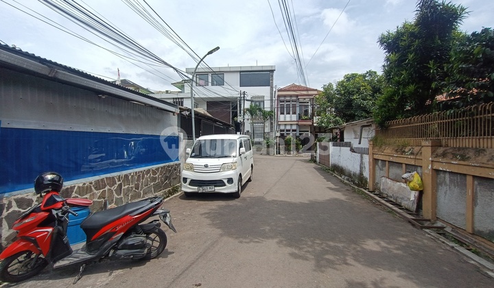 House with NJOP Price Behind Borma Cijerah Complex, 3-Car Street 2