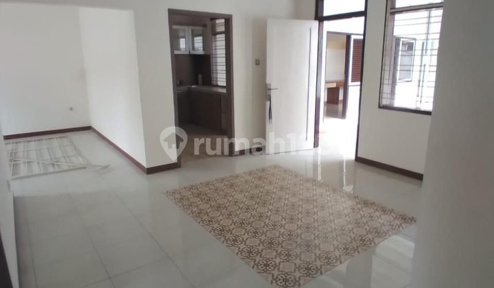 Renovated House in Cijagra Suryalaya, Buahbatu Lengkong, Near Bikasoga 2