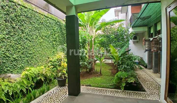 Affordable Cigadung House Comfortable and Lush Unpad Lecturer Complex 2