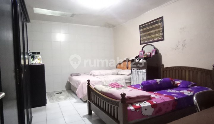 Comfortable House in Turangga Village, Favorite Location 2