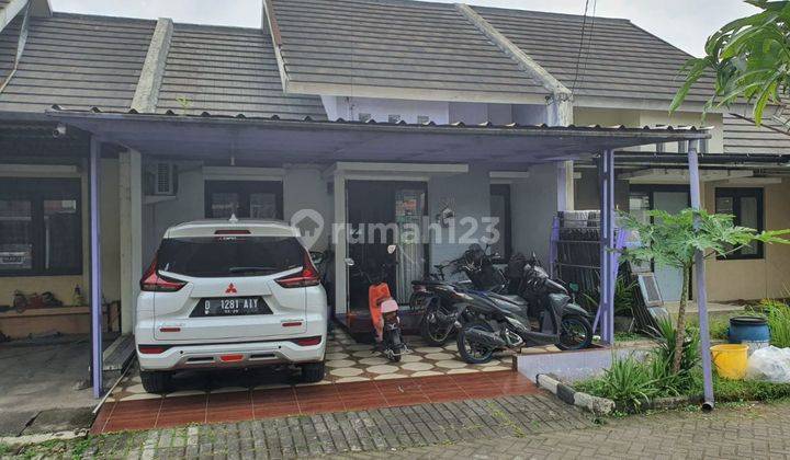 Rumah Siap Huni Jingga Residen Ciwastra Bandung 1