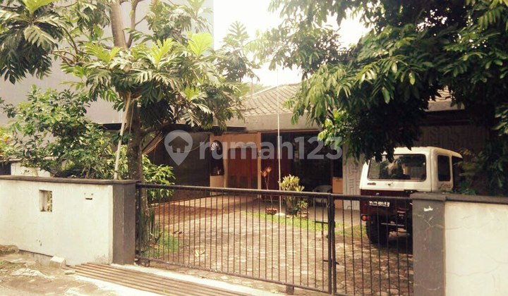 Rumah lama dijual Sukahaji Baru dekat DT dan hotel Zodiak Sutami 