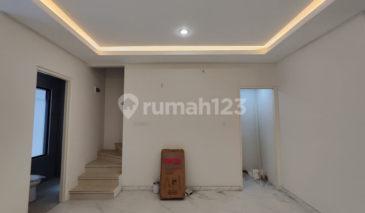 Dijual Rumah Gress New Minimalis Di Mulyosari Utara 2