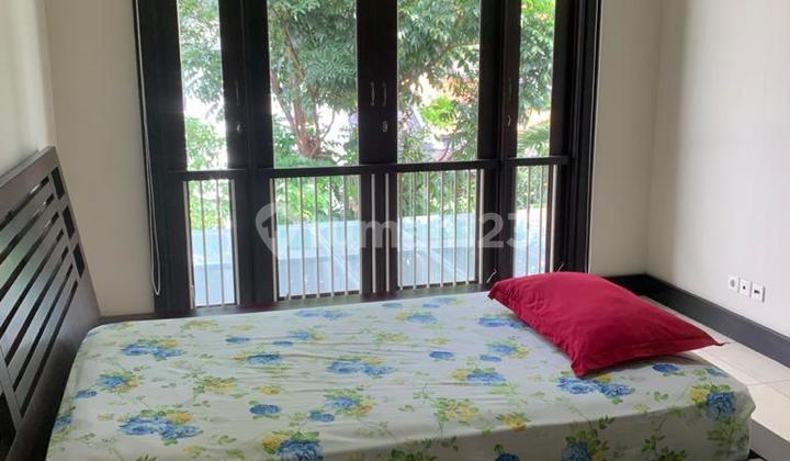 Dijual Rumah Suap Huni Full Furnish Di Graha Family Surabaya 2