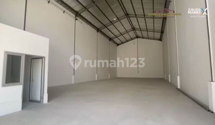 Gudang Premium DKP Driyorejo Nol jalan raya Bambe dekat pintuTOL