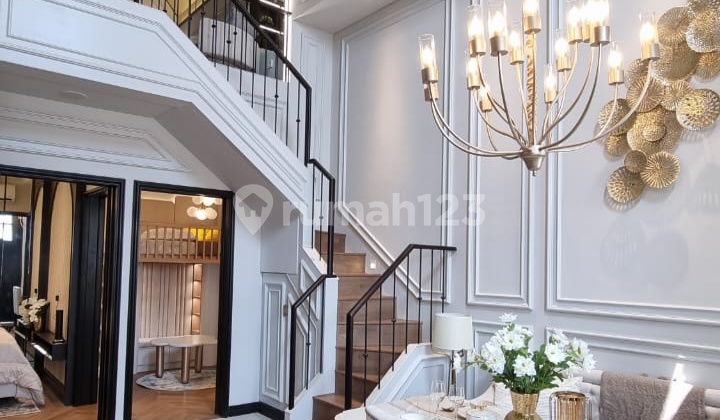 Rumah Mewah Mansion Nine American Style Surabaya Barat Type Diana 2