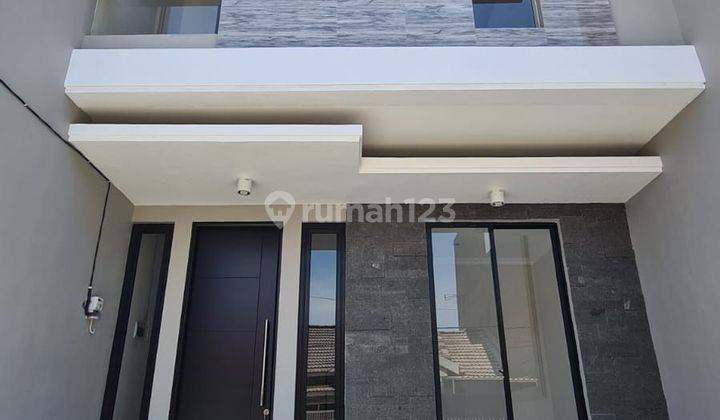 Dijual Rumah Baru Gress Siap Hunu Klampis Semolo Timur Dekat Merr 2