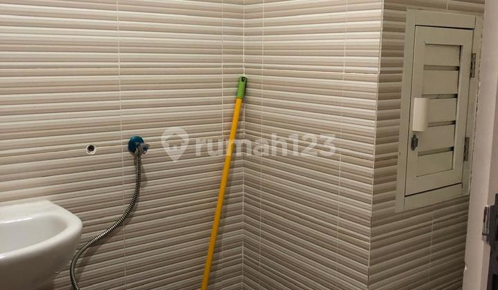 Disewakan Apartemen Studio Puncak Bukit Golf Siap Huni Dekat Pakuwon 2