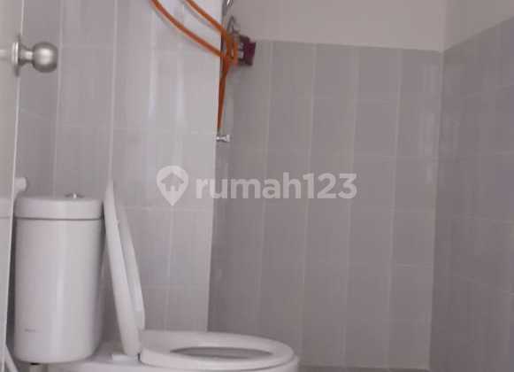 For Sale Puncak Dharmahusada Apartment Near Galaxy Mall 2