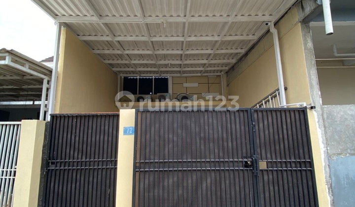 For Sale Well-Maintained House in Medayu Near UPN Merr Main Road, Not Isolated, Will Be Passed By Oerr.