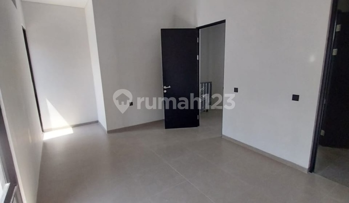 Sewa Rumah Baru Surabaya Timur Green Rastern 2
