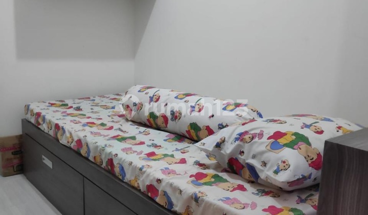 For Sale or Rent: Puncak Dharmahusada Apartment, 2 Bedrooms, Good Interior 2