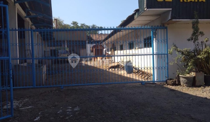 For Sale: Used Warehouse Opposite Sampoerna Cigarette Factory, Kraksaan, Probolinggo, 0 Main Road