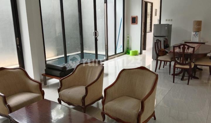 Modern Minimalist House In A Secure Compound – Jeruk Purut