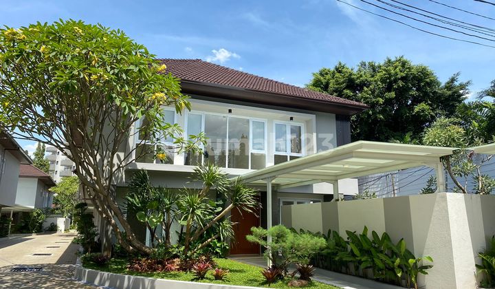 Beautiful Family Home With Private Garden And Swimming Pool In A Secure Compound, Cilandak