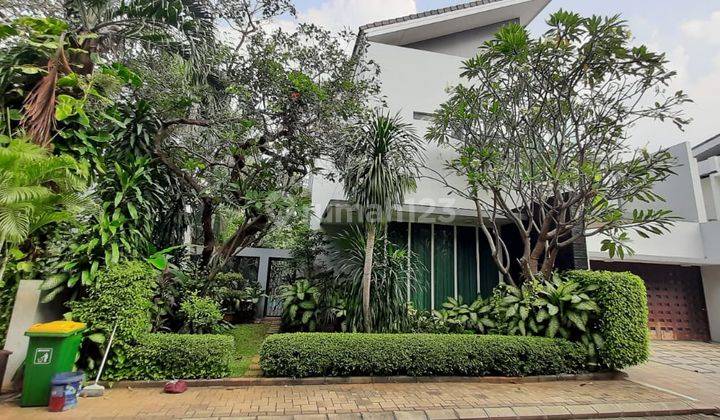 Modern Minimalist Townhouse in Bangka, South Jakarta 1
