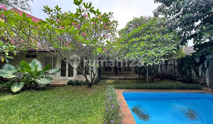 One Storey House In Kemang