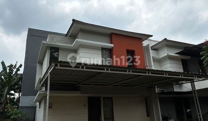 Rumah Bagus 2 Lantai Siap Huni Harga Murah Di Graha Raya Bintaro ~ Ida