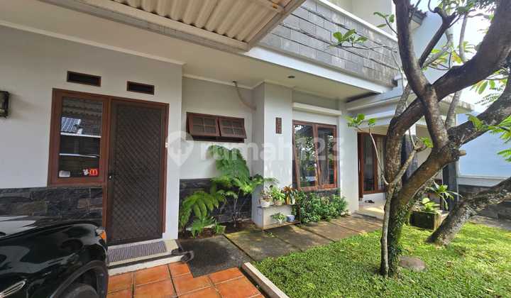 Rumah Bagus Siap Huni di Dalam Cluster Eksklusif Taman Crysant, BSD Sektor 12 - Tangerang Selatan