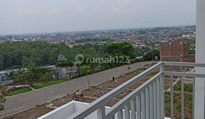 Rumah 2lt View Sgt Istimewa Di Tembalang | +free Biaya² 2