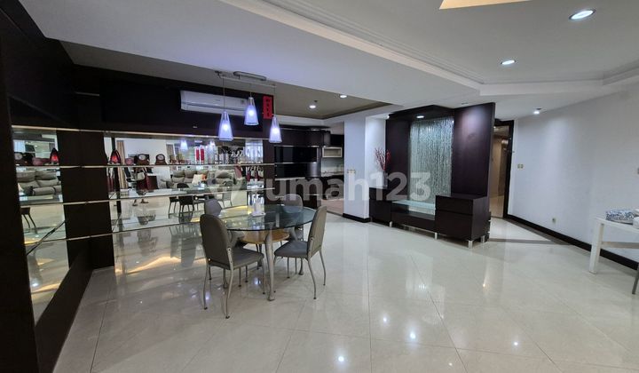 Taman Anggrek Kondo Kmr Tdr 3+1, Very.best View, Dijual Cepat, Lokasi Exclusive, Unit Bagus Terawat Apartemen 3 Kamar Tidur Furnished 2