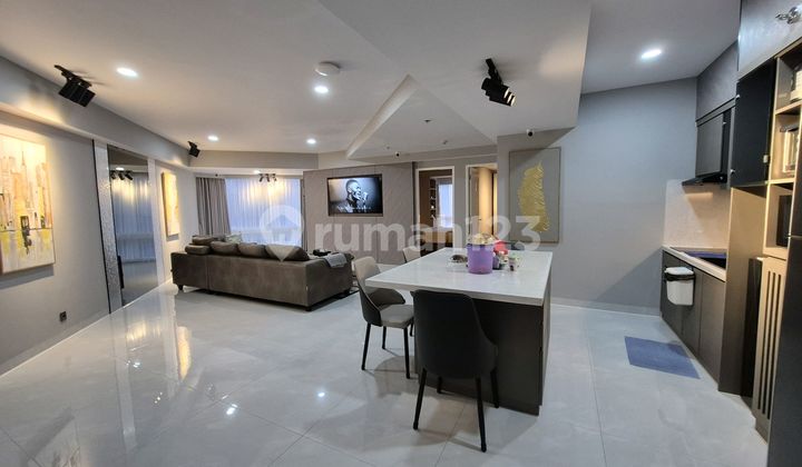 Taman Anggrek Kondo. Kmr Tidur 3 Design.young Executive Luxury Apartemen 3 Kamar Tidur Furnished