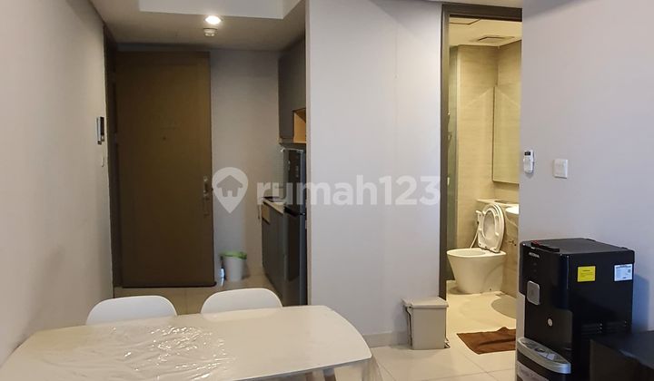 T. Anggrek Residence, 2 Bedrooms, Luxury, Cozy, For Rent Fast. Esperitu Apartment 2 Bedrooms Furnished 2