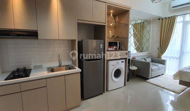 Apart.Vasanta Innopark dikelliling Pabrik Pabrik asing. Apartemen Vasanta Innopark Baru Furnished 10