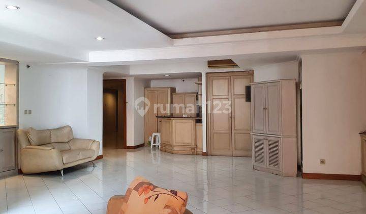 Kondo Taman Anggrek 2bed combined,unit langka,siapa yang cepat. Apartemen Taman Anggrek 3 Kamar Tidur Butuh Renovasi,semi Furnished