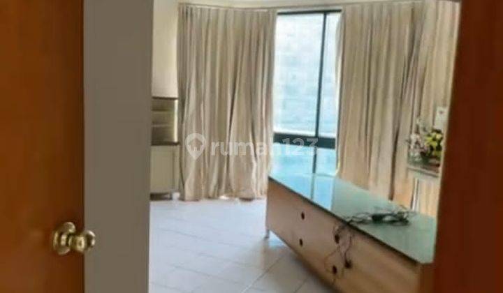Kondo Taman Anggrek 2bed combined,unit langka,siapa yang cepat. Apartemen Taman Anggrek 3 Kamar Tidur Butuh Renovasi,semi Furnished
