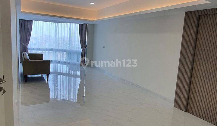 Kondo TA 88m,KT2, brand new kosongan,very best view Apartemen Taman Anggrek 2 Kamar Tidur Baru Semi Furnished