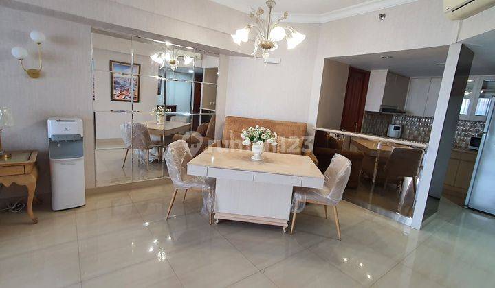 Kondo Taman Anggrek,88m ,KT 2+1, Luxury,hommy Apartemen Taman Anggrek 2 Kamar Tidur Bagus Furnished 2