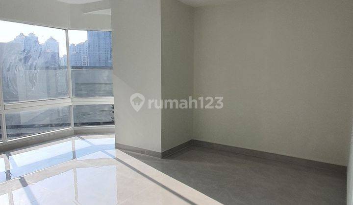 TA Kondo,146m2, KT 3+1, semifurnish. Apartemen Taman Anggrek 3 Kamar Tidur Baru Semi Furnished