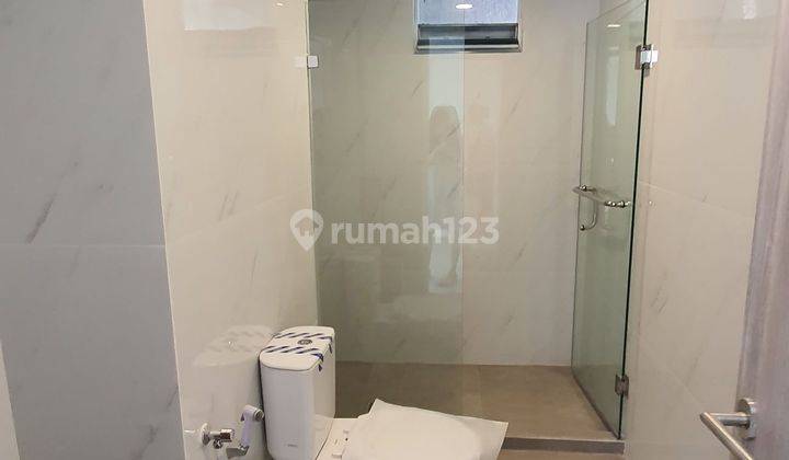 TA Kondo,146m2, KT 3+1, semifurnish. Apartemen Taman Anggrek 3 Kamar Tidur Baru Semi Furnished