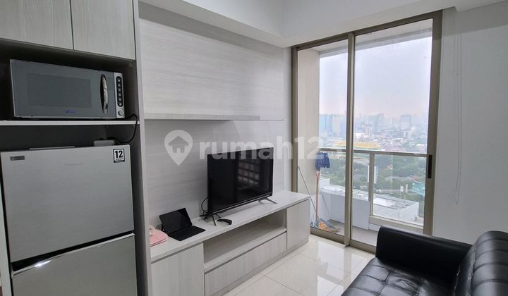 Taman Anggrek Residen. Kmr Tidur 2, Disewakan.cepat Apartemen 2 Kamar Tidur Furnished