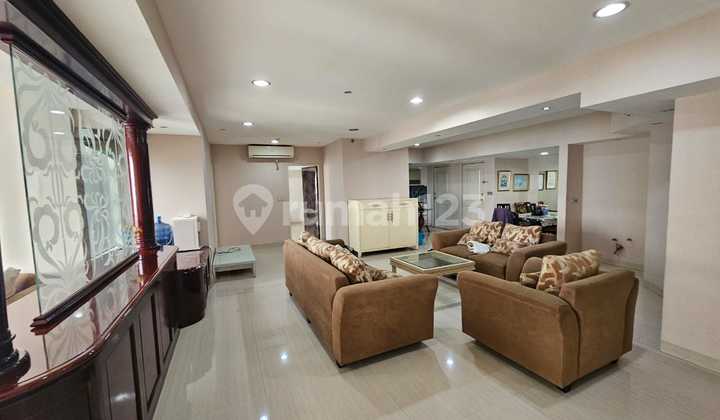 Taman Anggrek Kondo, Combine 88mx 2 =176m2, Kmr Tdr 4+1, Unit Langka Apartemen 4 Kamar Tidur Furnished