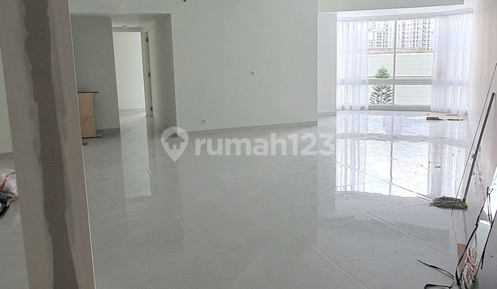 Kondo Taman Anggrek 146m.brandnew.semi. Apartemen 3 Kamar Tidur Unfurnished