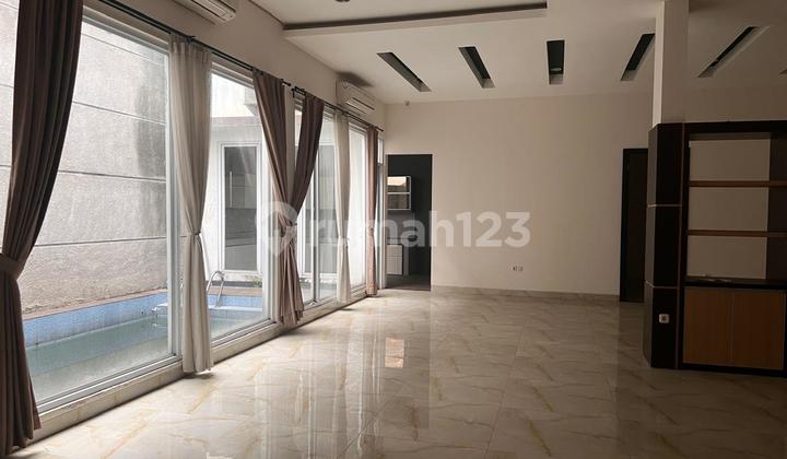 3-Story East-Facing House with Swimming Pool in Alam Sutera. 2