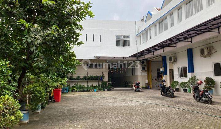 Harus Terjual Gedung Komersial Ex Sekolah Jl. M. Toha, Kota Tangerang 1