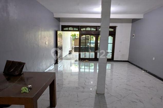 For Sale: A Cozy House in Cempaka Putih, Central Jakarta