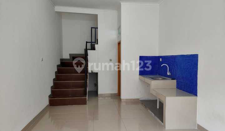 Dijual Rumah Baru di Jalan Kebanggaan Cempaka Putih Jakarta Pusat 2