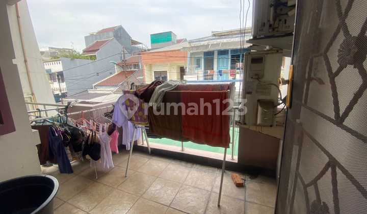 For Sale House plus boarding in Kelapa Molek, Kelapa Gading, North Jakarta 2